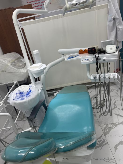 Продам стоматологическое кресло