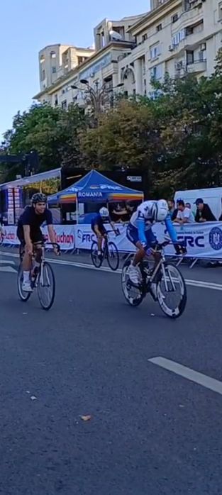 Cursiera full carbon