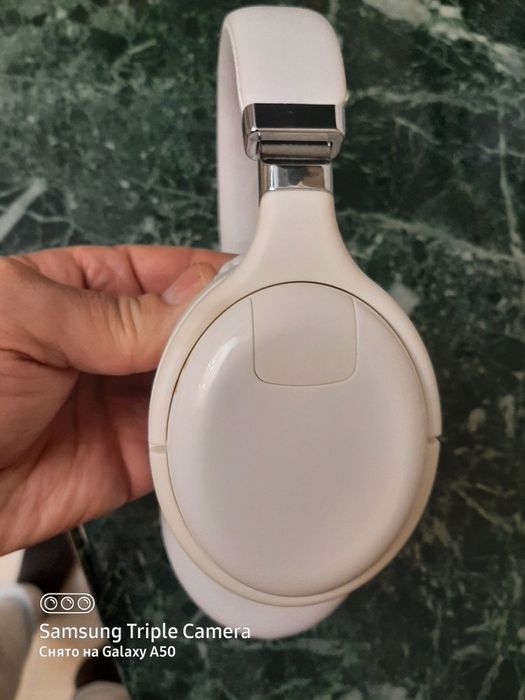 Продам наушники разные