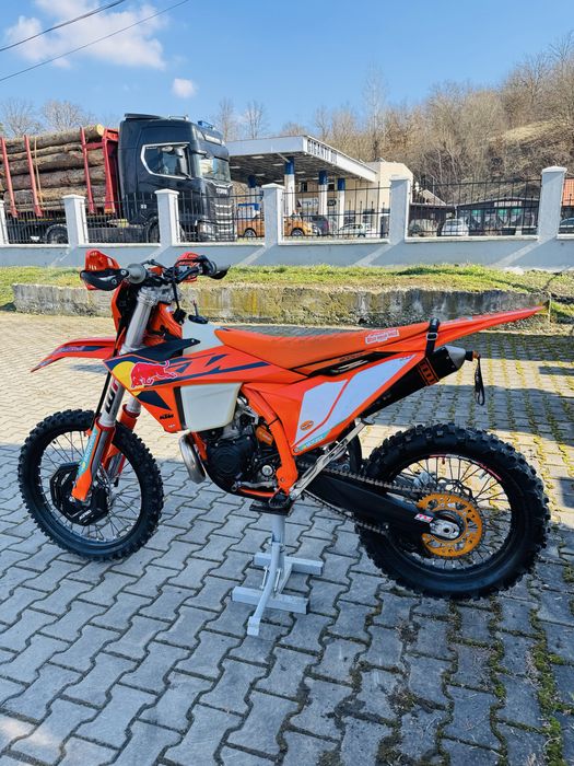 KTM 300 EXC 2025 Champion Edition TBI