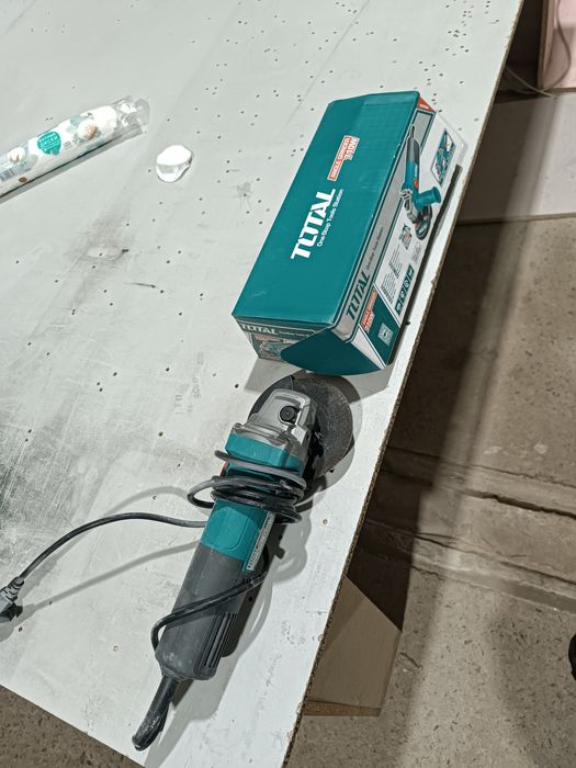 Болгарка Total продам