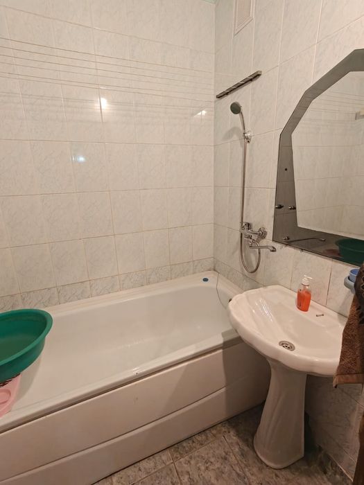 Продам квартиру двухкомнатную