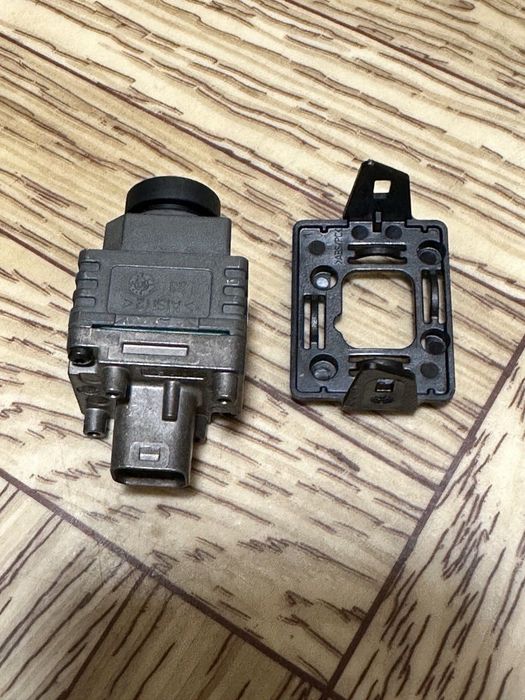 Camera marșarier Bmw X3 X4 X5 X6 F25 F26 F15 F16 F85 i8 F86
