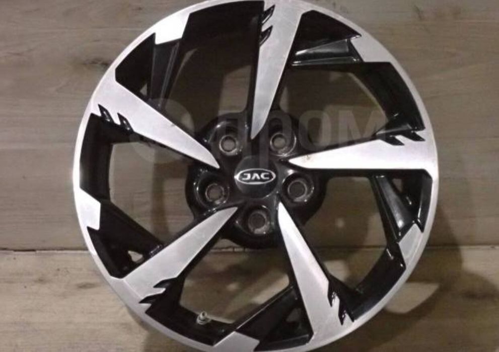 Диски  продаю JAC  j7