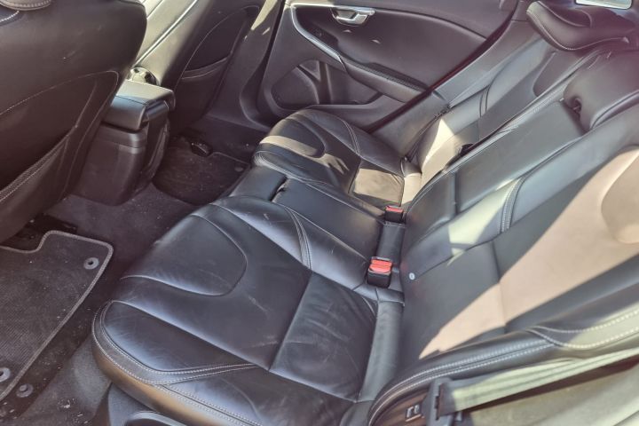 Punte spate Volvo V40 2  [din 2012 pana  2016] Hatchback 5-usi 1.6 D2