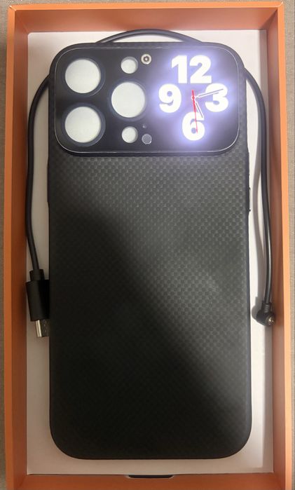 Ценсорный чехол на iphone 16 pro max