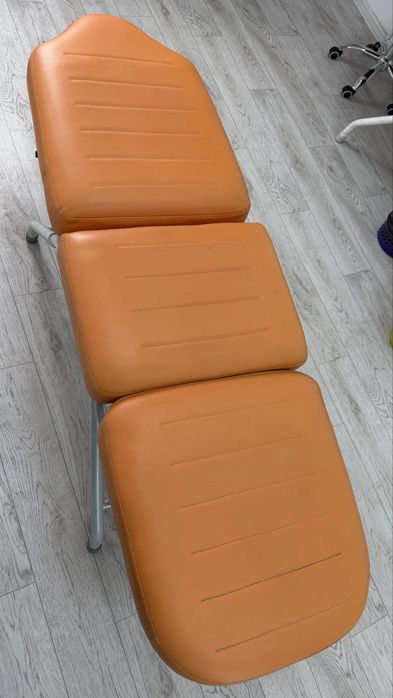 Кушетка косметологическая