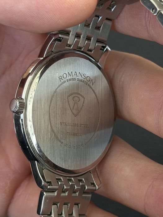 Продаю оригинальные часы Romanson Swiss Quartz.