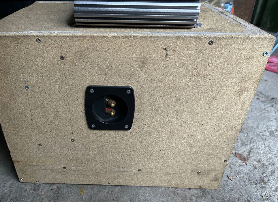 Бас каса Auna 8”