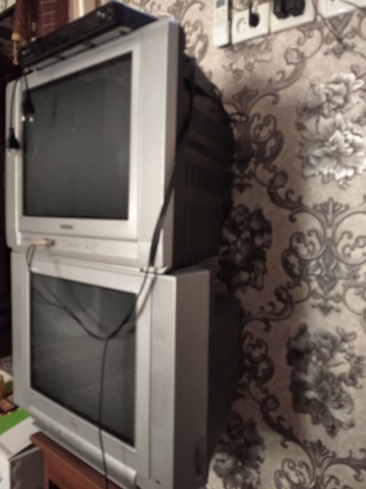 Телевизор сотилади