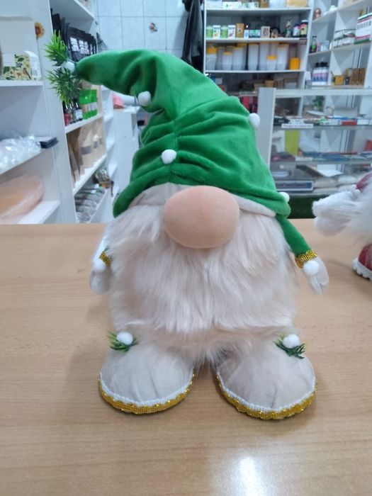 Продам новогодние сувениры