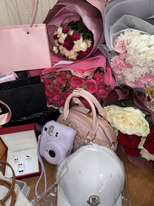 Продаю Инстакс без картриджа