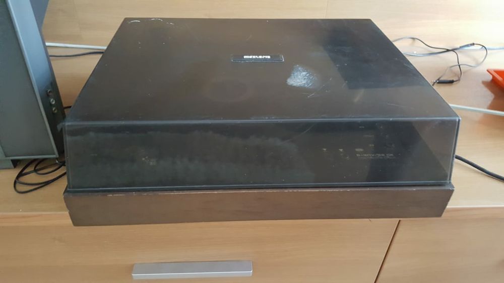 Проигрыватель винила