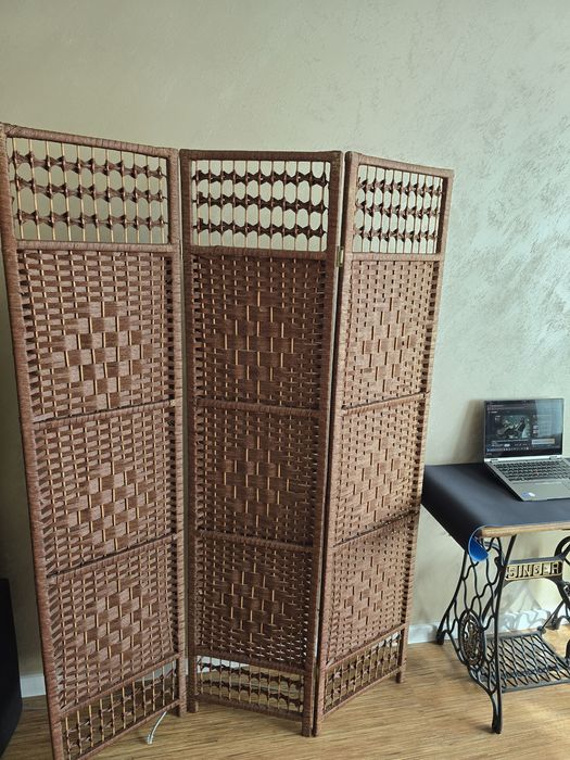 Параван от естествен ратан