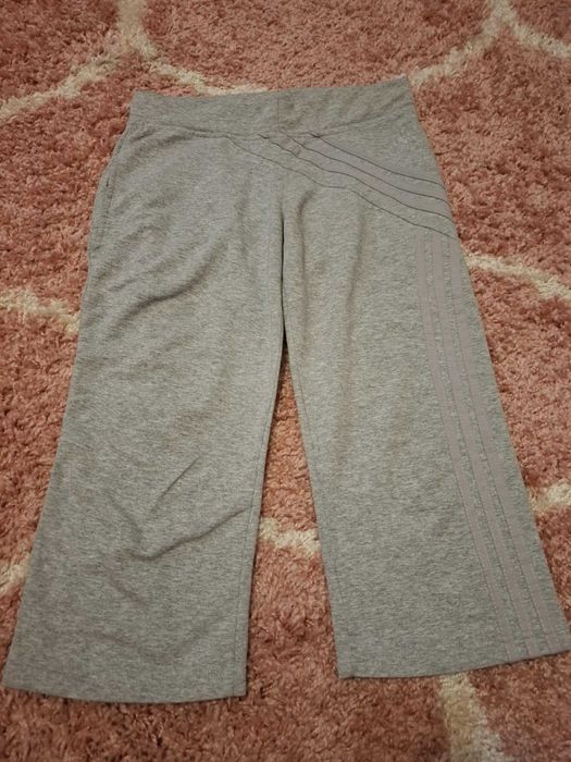 Zara и  Naik   Сиви  Анцуг/Клин