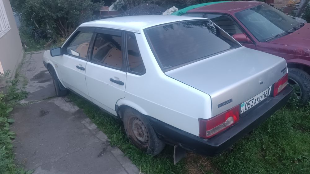 Продам авто ваз 21099 на ходу