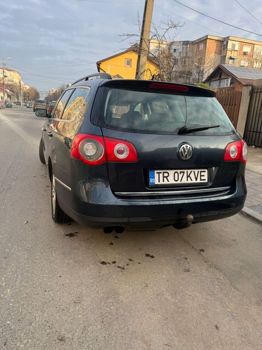 Vând passat B6 break