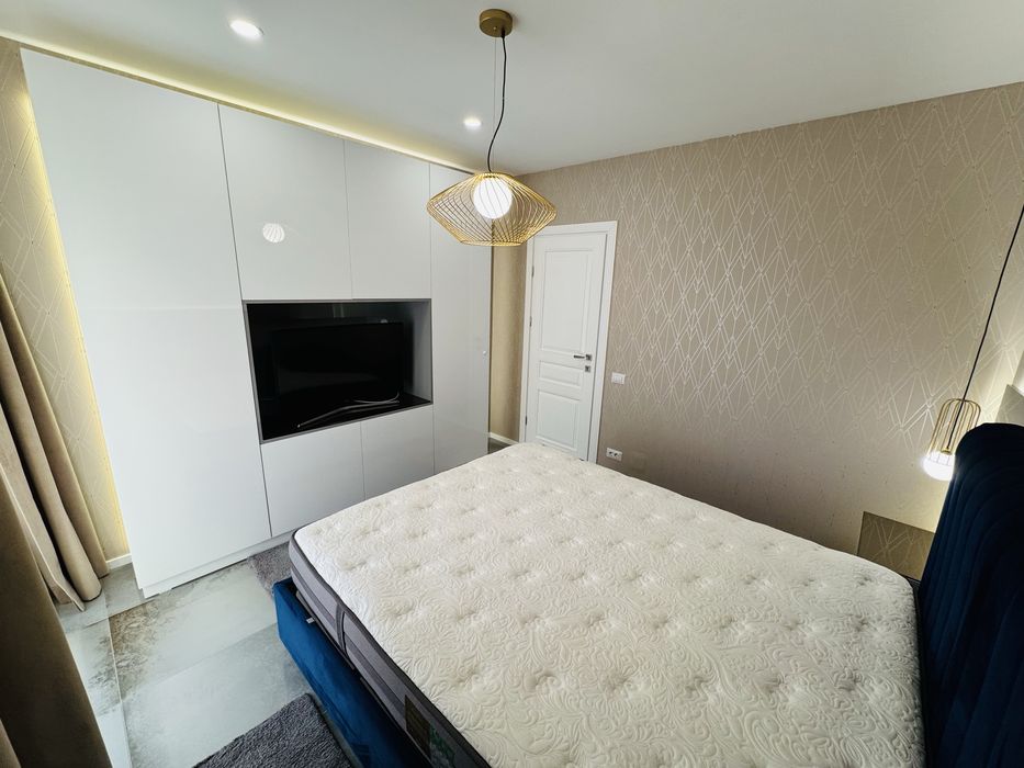 Apartament 2 camere str Mihai Romanul