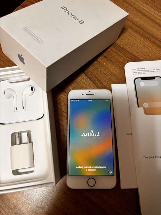 Vand IPHONE 8 Rose Gold Stare Impecabila!