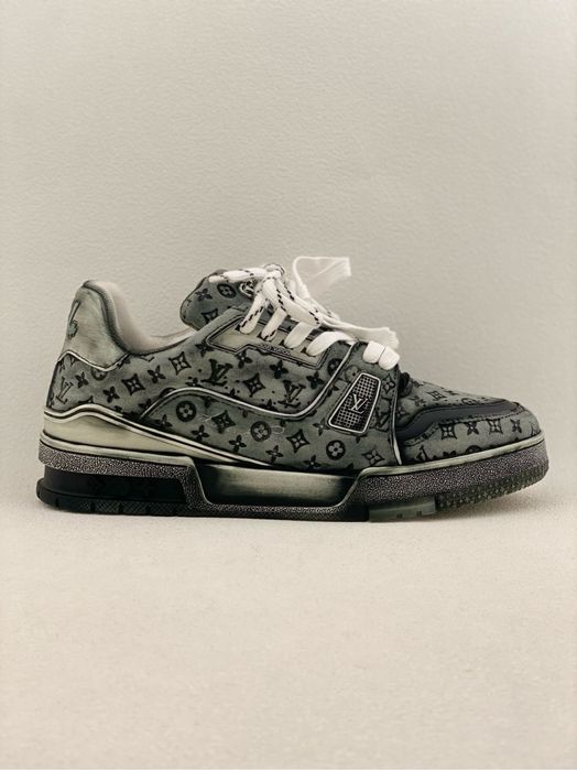 Lv trainer Custom ! Premium !
