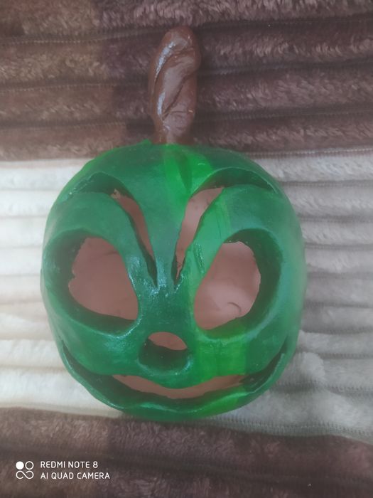 Глиняное изделие-арбуз