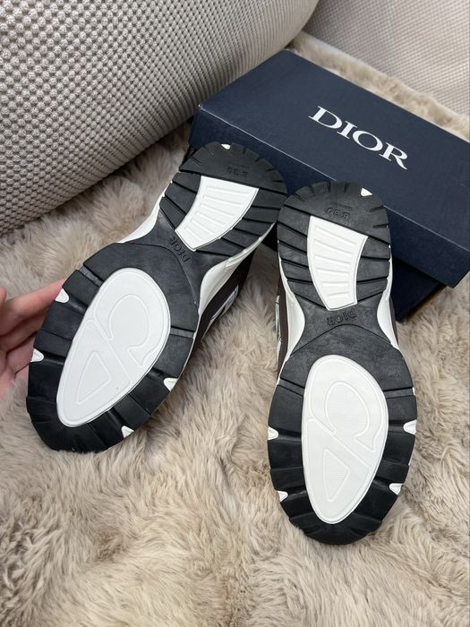Dior b30