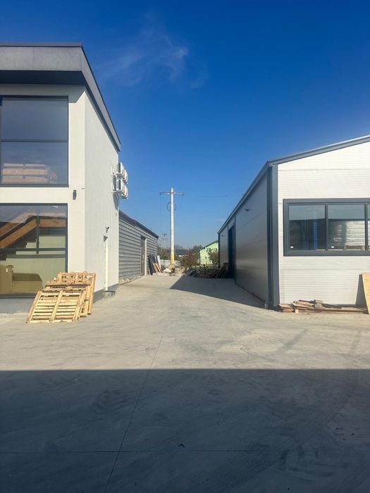 Inchiriez hele birouri