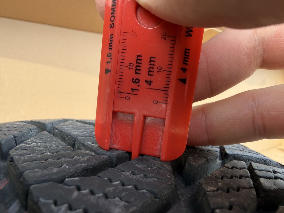 Зимни гуми Esa Tecar 225/65/17 dot2623 |8мм