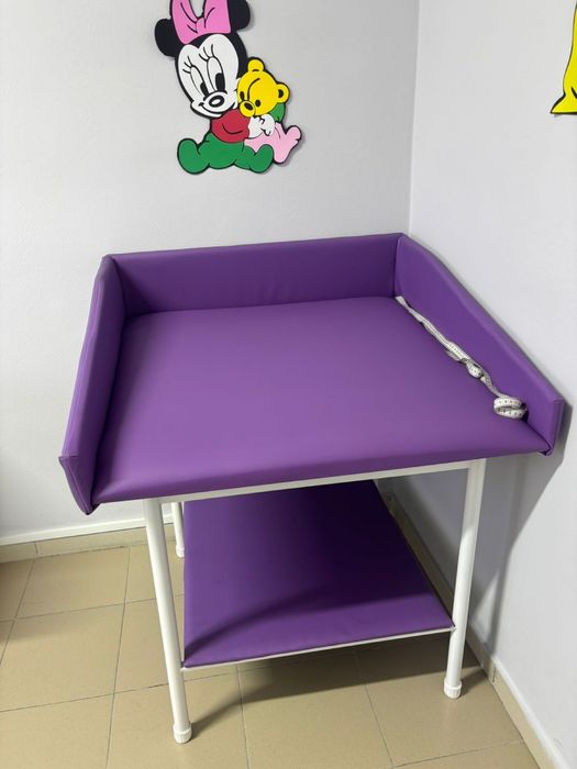 Пеленальный стол