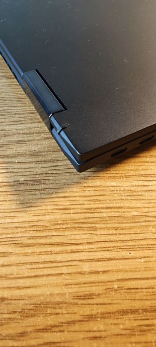 Asus ExpertBook B7 Flip (B7402F) – i7-1195G7 32GB RAM 5G 2-в-1