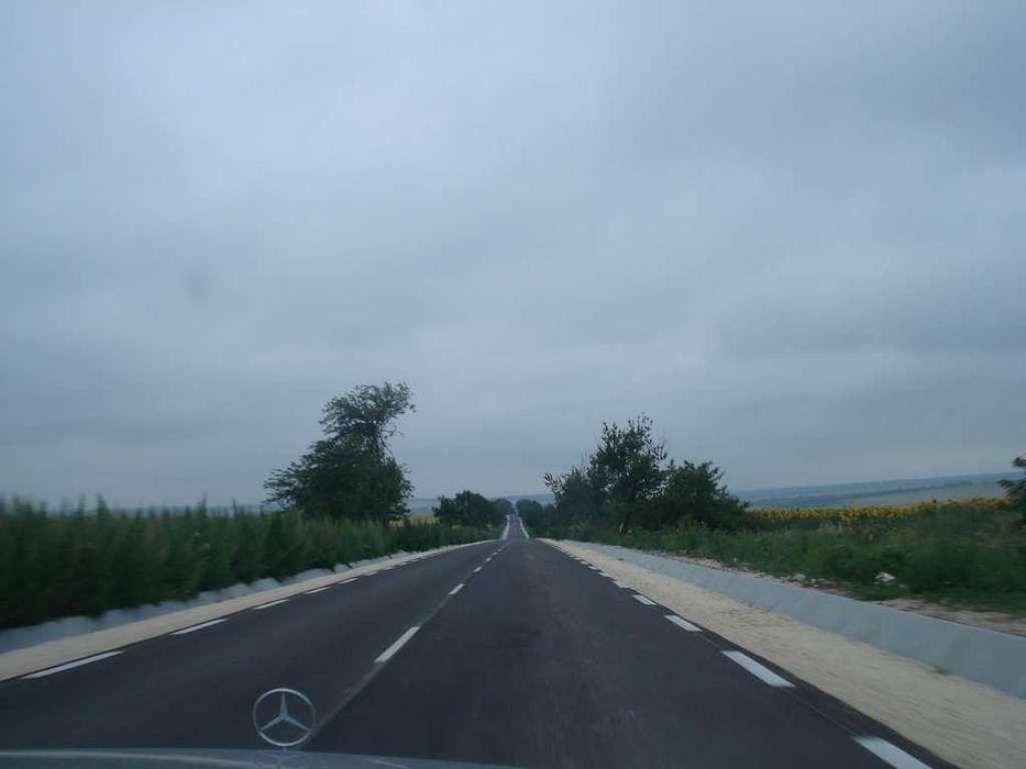 Бизнес парцел удобен за хранителен комплекс!