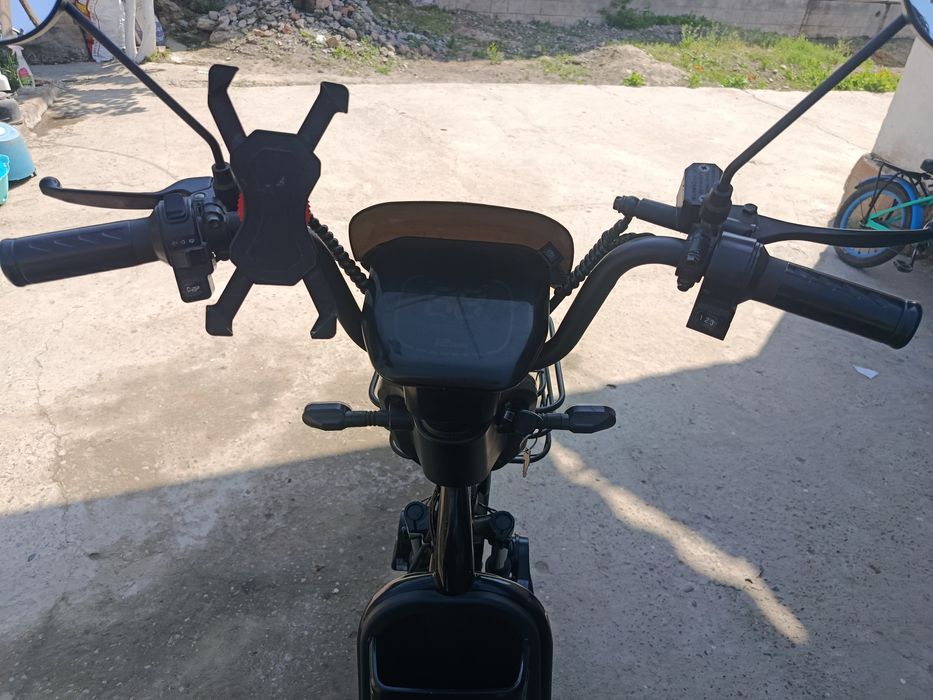 Skuter BONVI 6905 60v20Ah