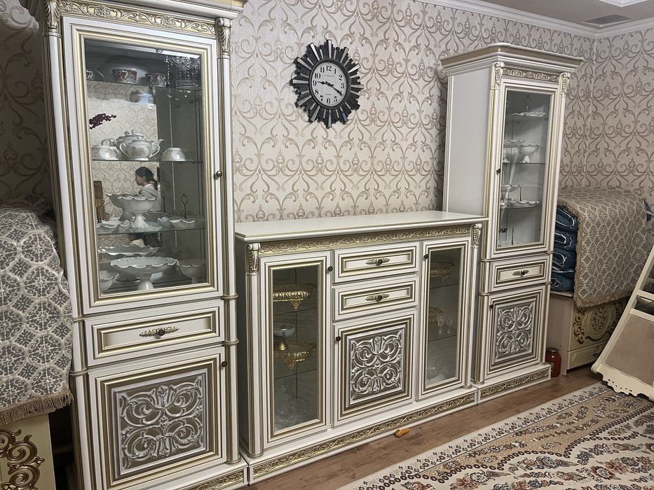 Продаю стенку