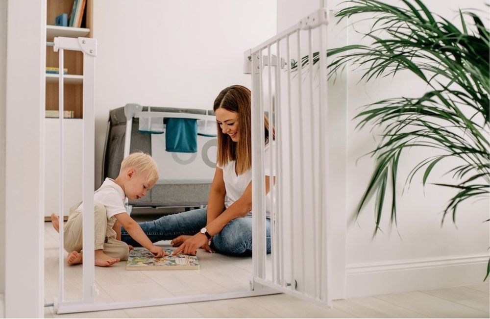 2 x Poarta de siguranta, Lionelo, Truus Slim, Prin presiune, 105 cm,