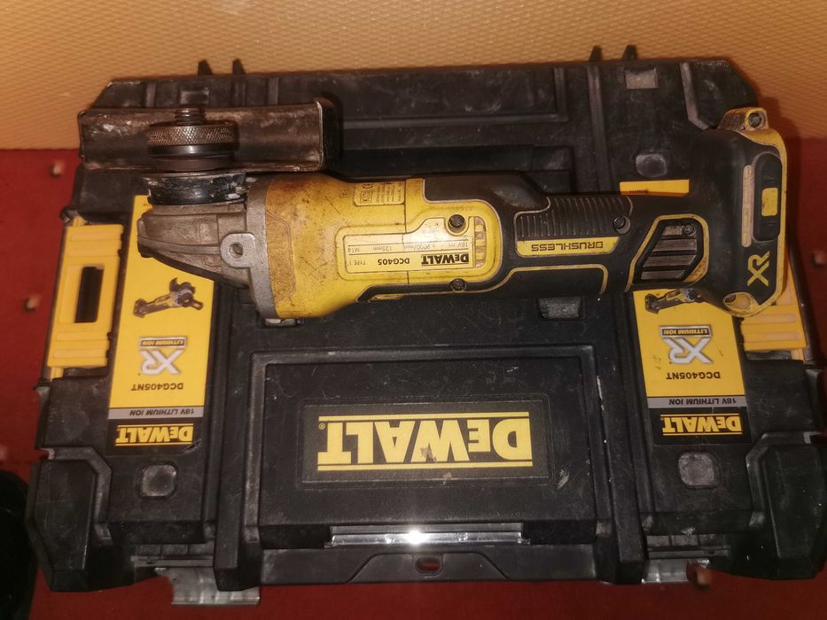 Dewalt DCG405N-XJ