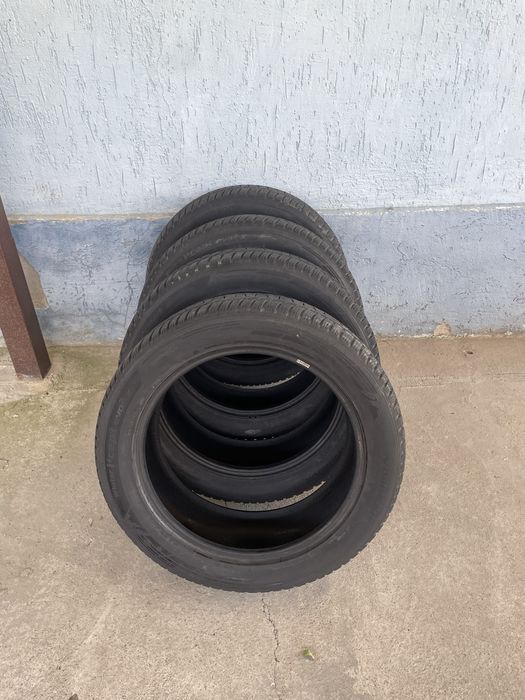 Шины Hankook 235/55/20 лепучки
