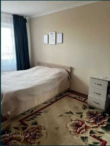 Продается 2х комн. кв на ул.Абая