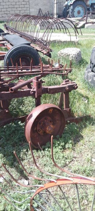 Продается плуг. Двухкорпусной.