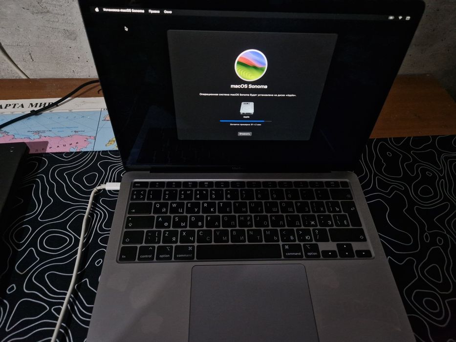 Macbook хорошом состоянии