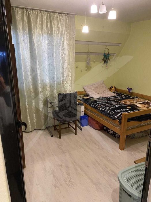 Тристаен апартамент в района на Автогарата- 99714