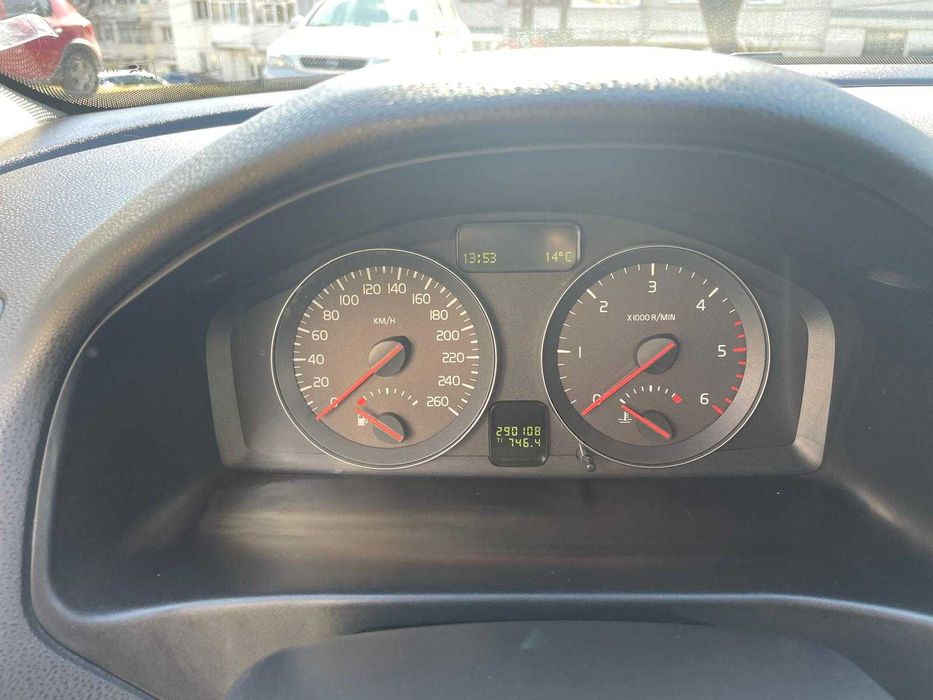 Volvo C30 1.6 Diesel 109 CP • 2010 • Consum mic • Stare bună