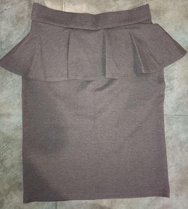 Отдам женские вещи