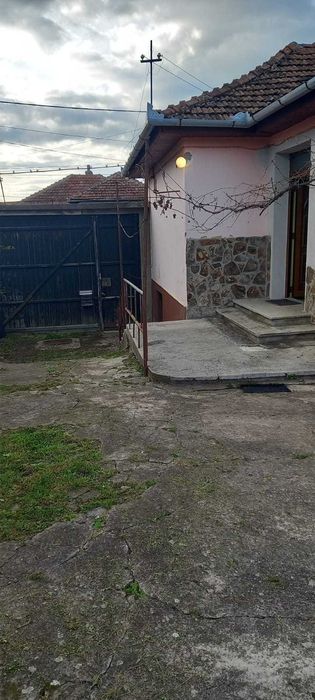 Casa de vanzare , Beius , Bihor