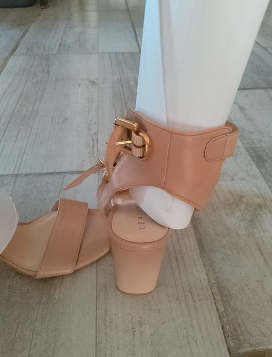 Sandale elegante