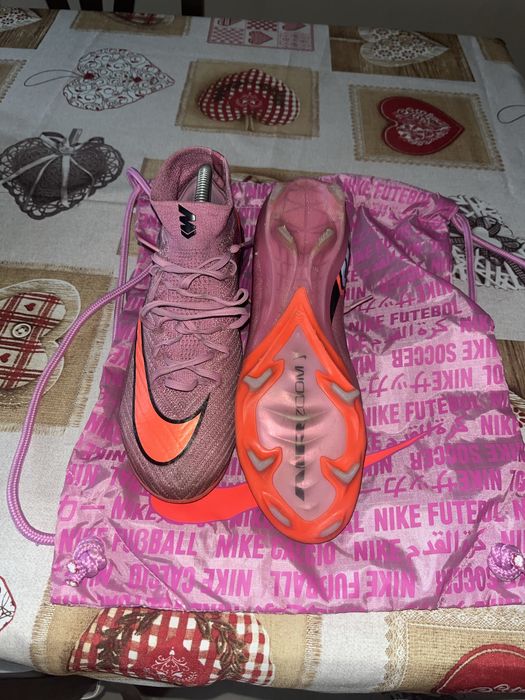Ghete de fotbal elite