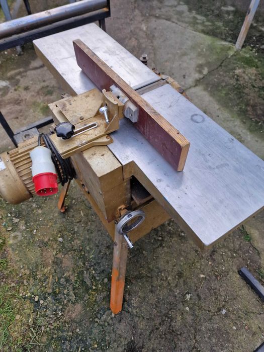 Mașină de îndreptat canturi și fețe Emco-rex b20