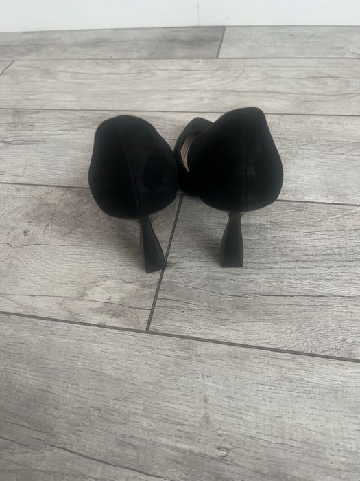 Стильные женские туфли