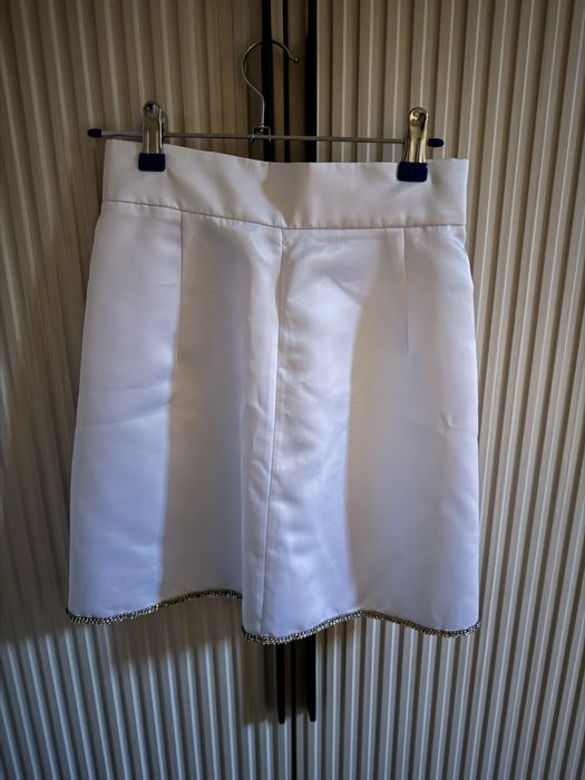 Белая юбка