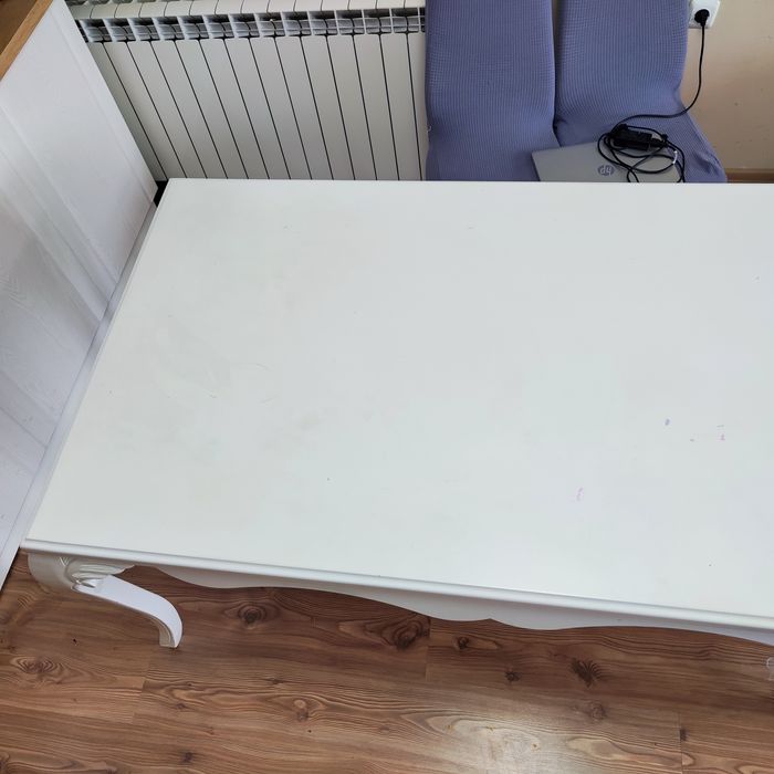 Голяма трапезна маса