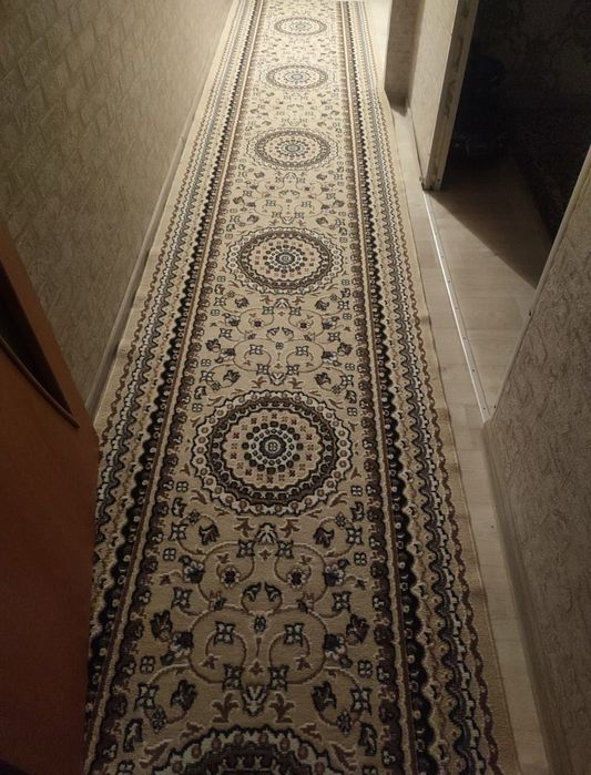 Продаю ковровыя дорожка